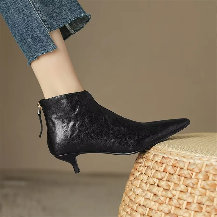 Elegant Cow Leather Pointed Toe Diagonal Zipper Boots