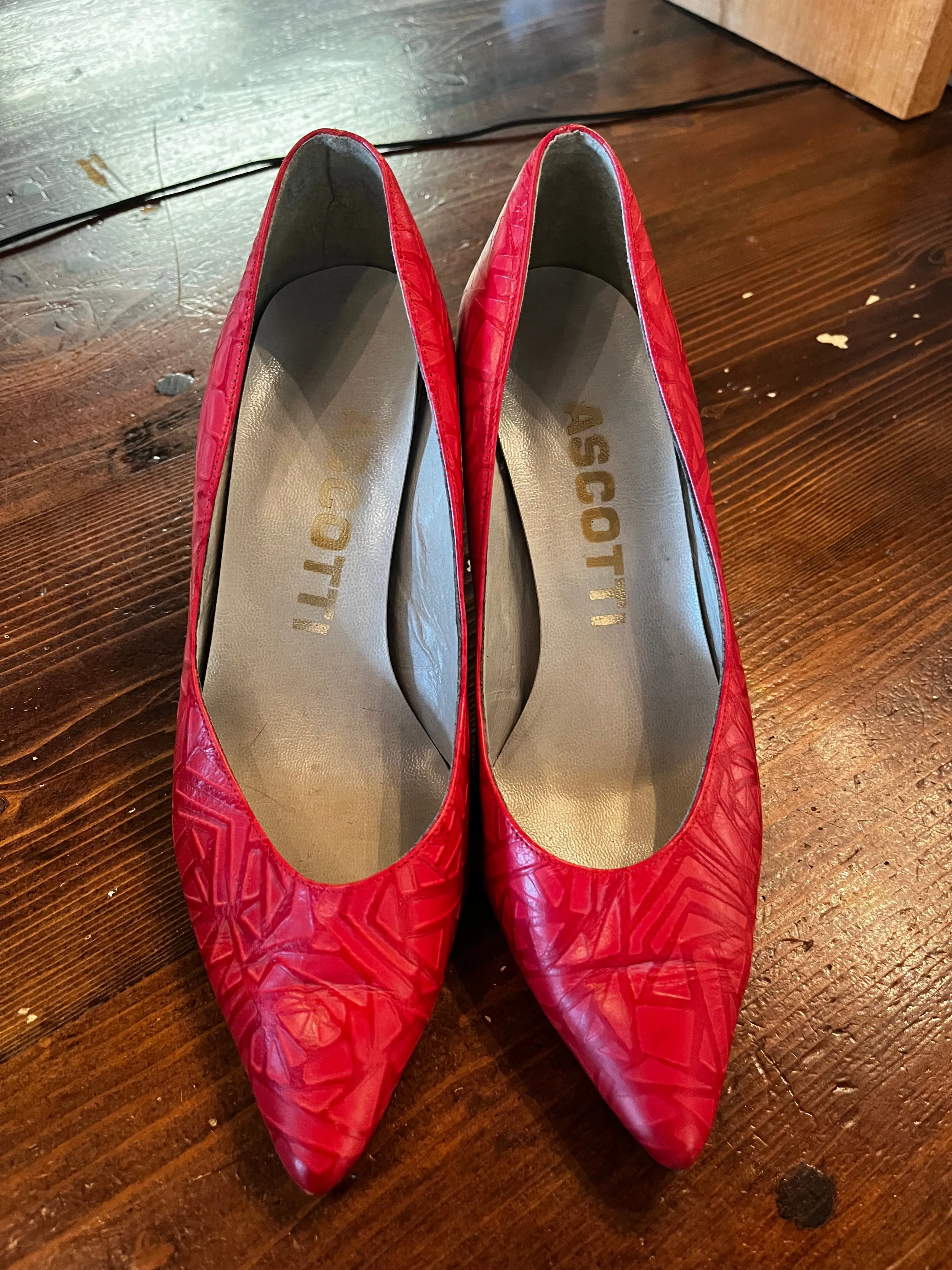 Red Mosaic Heels (Size 8)